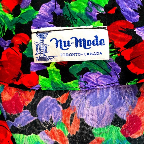 Vintage 1980’s Nu Mode Floral/Black Wrap Dress w/ Shoulder Pads - Picture 3 of 9